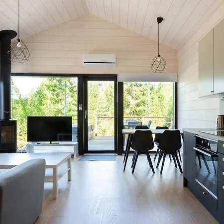 Himoskuutio 9, Erillistalo, Ulkoporeallas Jämsä