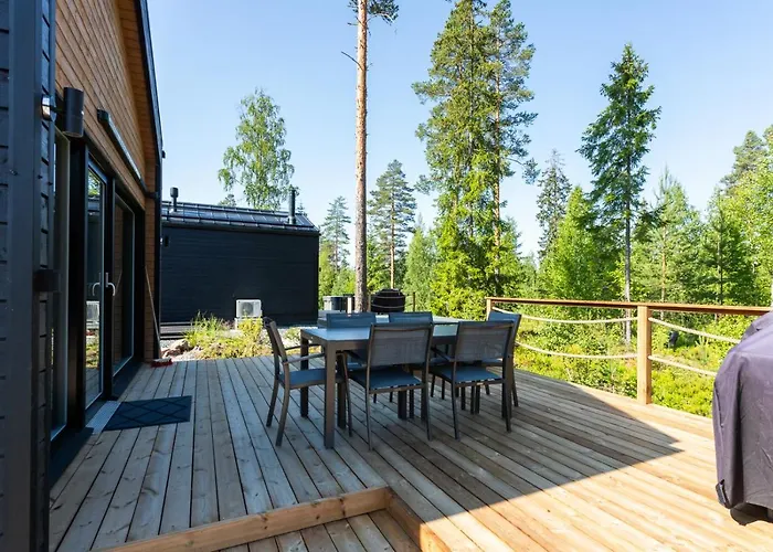 Himoskuutio 9, Erillistalo, Ulkoporeallas *