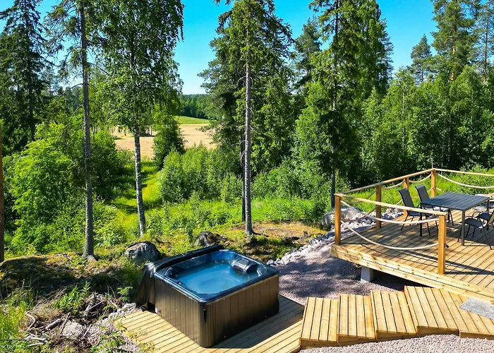 Himoskuutio 9, Erillistalo, Ulkoporeallas דירה